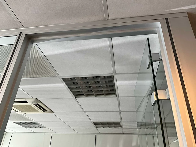 90 m2 systeemplafond - afbeelding 7 van  17