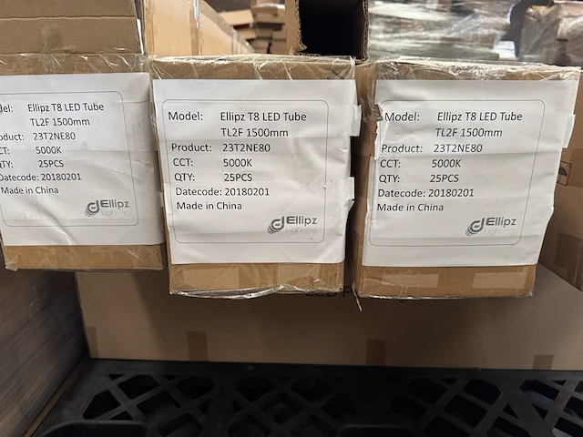 90x t8 led tube tl2f 1500 mm 5000k ellipz lighting - afbeelding 4 van  4