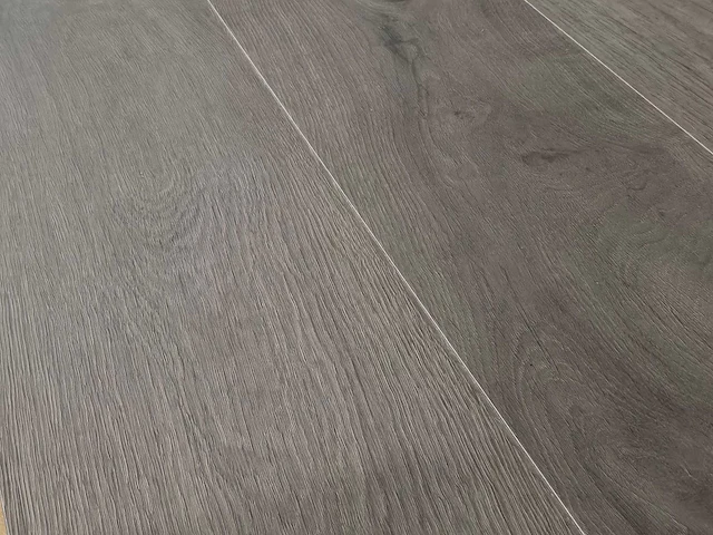 91 m2 laminaat xl plank berry alloc - 2410 x 303 x 12,3 mm - afbeelding 1 van  3