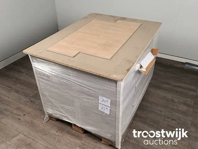 91 m2 spc pvc-click tegel met vilt ondervloer - 900 x 290 x 6,5 mm - afbeelding 3 van  4