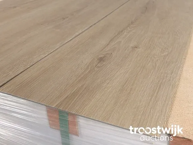 93 m2 pvc-dryback stroken - 1220 x 228 x 2,5 mm - afbeelding 2 van  4