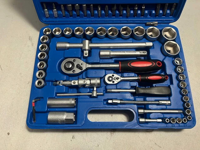 94-delige doppenset/ratelset - afbeelding 2 van  4