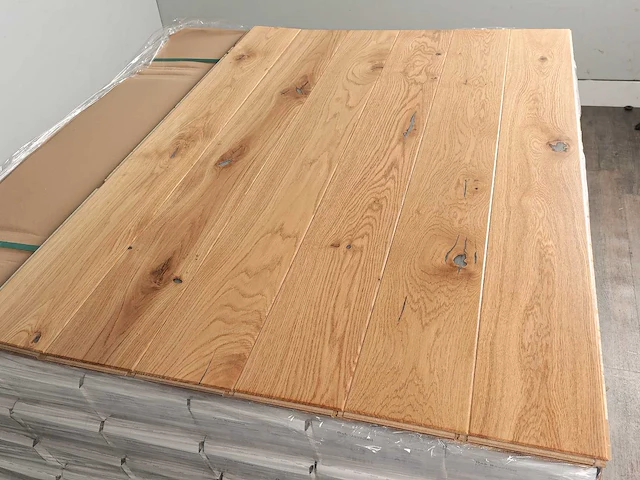 94 m2 parket eiken mutliplank - 1092 x 130 x 14 mm - afbeelding 3 van  4