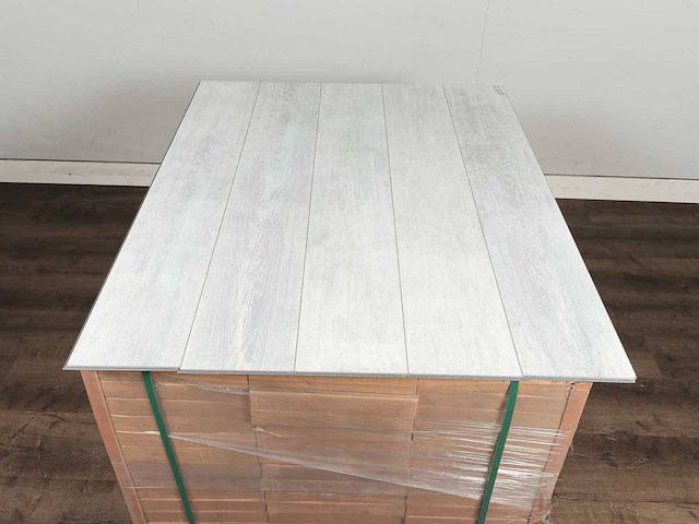 94 m2 pvc click plank met xps onderlaag - 1290 x 203 x 5,5 mm - afbeelding 3 van  4