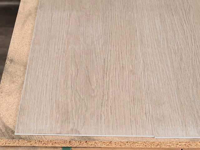 94 m2 pvc spc click plank - 1220 x 228 x 4 mm - afbeelding 2 van  4