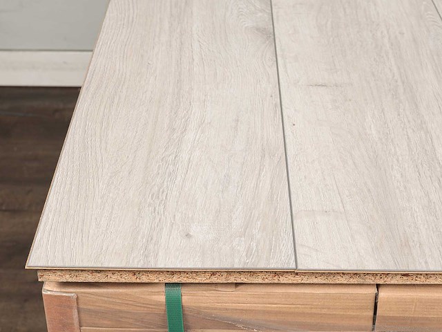 95 m2 laminaat plank - 1288 x 245 x 8 mm - afbeelding 2 van  4