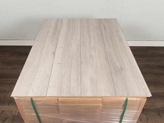 95 m2 laminaat plank - 1288 x 245 x 8 mm - afbeelding 3 van  4