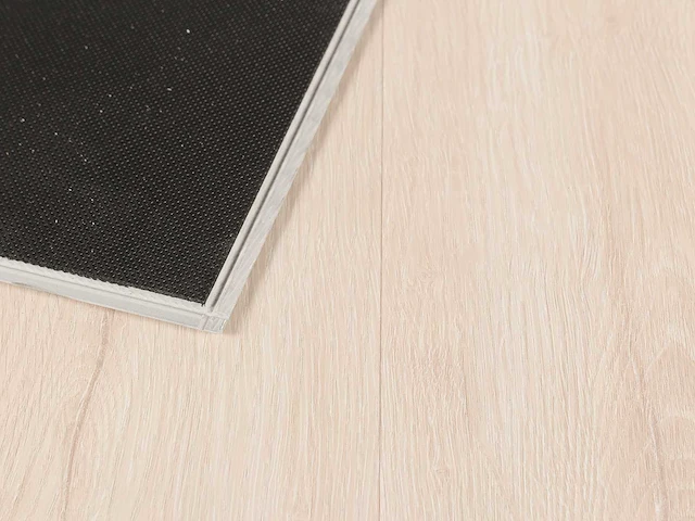 95 m2 pvc spc click plank met xps onderlaag - 1220 x 228 x 5 mm - afbeelding 4 van  4