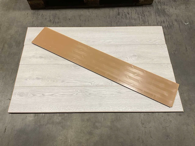 95,1m² purity pulse eiken grijs laminaatvloer - afbeelding 11 van  11