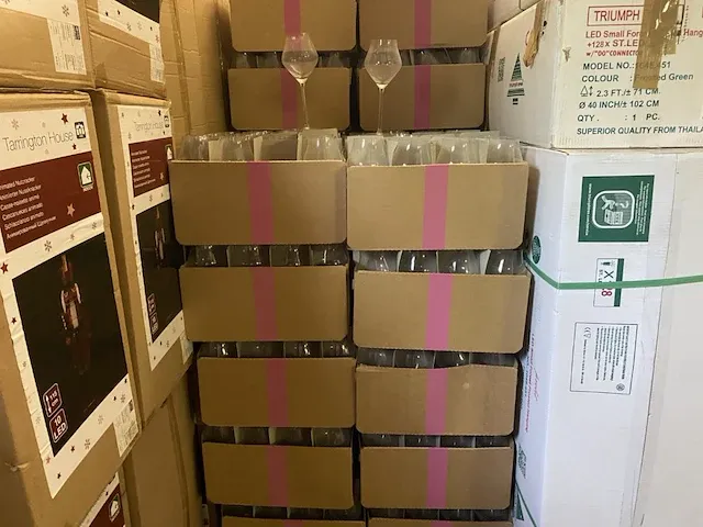 96 stuks wijnglazen royal leerdam / finesse eminence voor rode en witte wijn - afbeelding 4 van  4