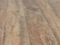 97 m2 laminaat plank - 1285 x 192 x 7+1 mm - afbeelding 1 van  4