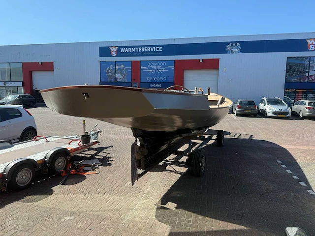 970x260 cm vetus motor sloep en trailer - afbeelding 22 van  26