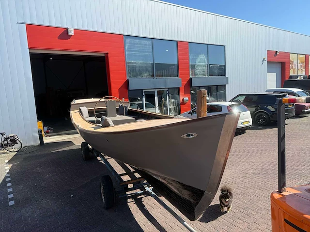 970x260 cm vetus motor sloep en trailer - afbeelding 23 van  26