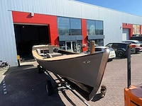 970x260 cm vetus motor sloep en trailer - afbeelding 23 van  26