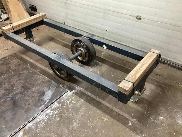 97x70x40 cm - plateauwagen - afbeelding 1 van  3