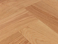 98 m2 parket eiken visgraat - 725 x 130 x 14 mm - afbeelding 1 van  4