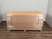 98 m2 pvc zelfklevend stroken - 1219 x 184 x 2,5 mm - afbeelding 4 van  4