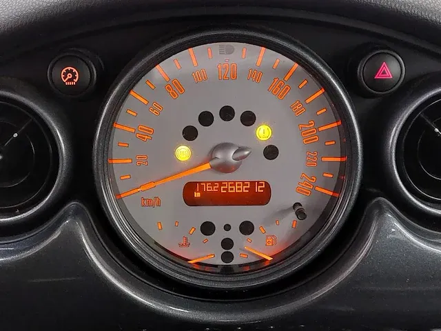 99-xd-zg mini mini 1.6 cooper, 99-xd-zg - afbeelding 13 van  16