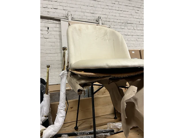 9x design stoel - afbeelding 8 van  8