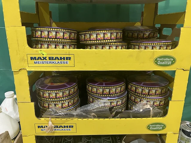 9x dozen ijzeren decoratie - afbeelding 2 van  12