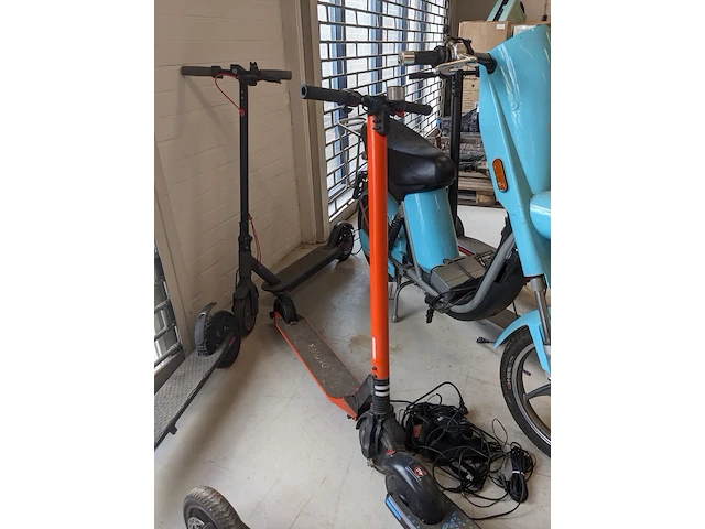 9x electrische step, elektrische brommer en hoverboard, qwiq, denver - afbeelding 18 van  32