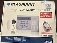 9x elektronica en gadgets w.o. ultrasport, ultranatura, slv, blaupunkt - afbeelding 5 van  8