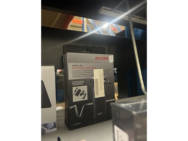 9x elektronica en gadgets w.o. voltcraft, fresh n rebel, esr - afbeelding 5 van  7