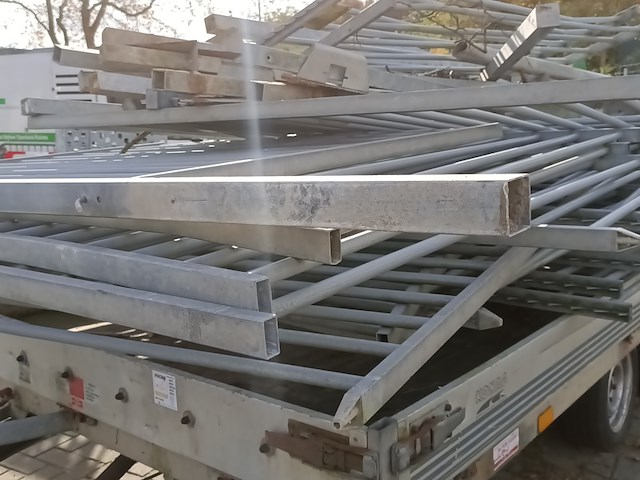 9x gegalvaniseerd hekwerk - afbeelding 4 van  9
