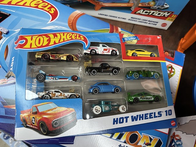9x hot wheels speelgoed - afbeelding 8 van  8