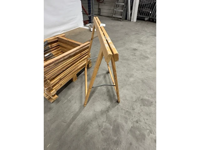 9x houten schraag - afbeelding 4 van  4