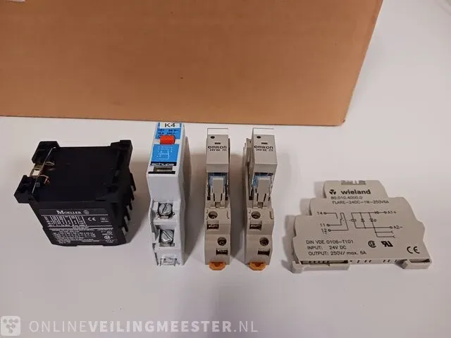 9x magneet ventielen festo, mhj10-s-2,5-qs-6hf - afbeelding 14 van  23