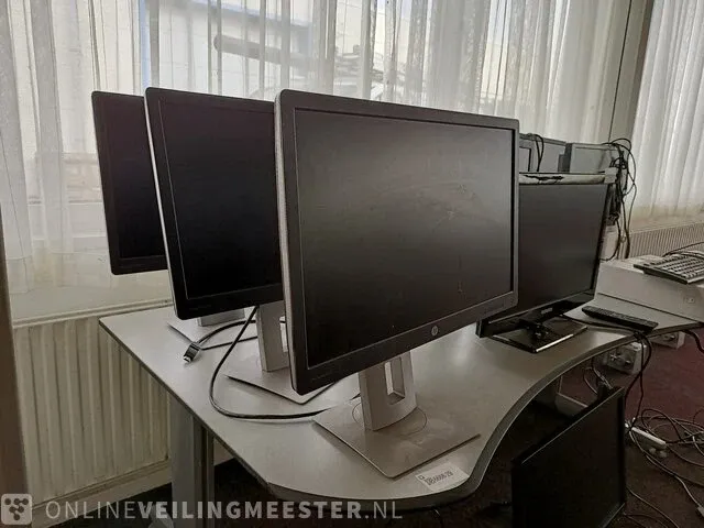 9x monitor o.a. hp - afbeelding 4 van  8