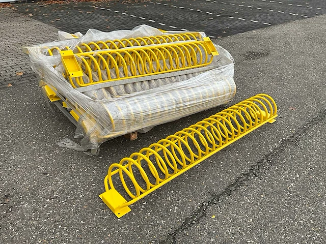 9x ongebruikt fietsenrek - afbeelding 1 van  9