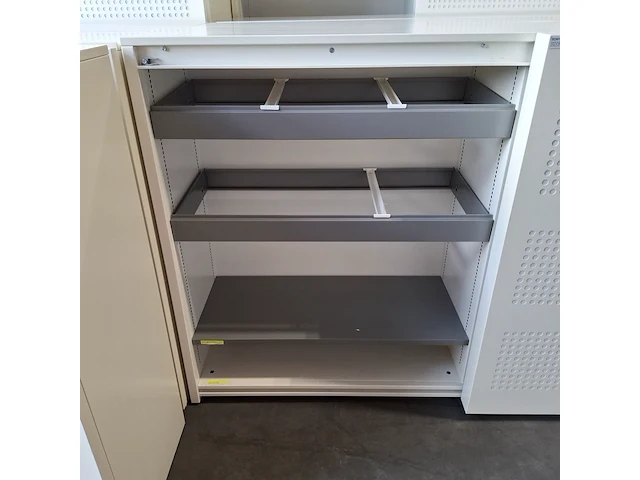 9x werkplaatskast en 1x whiteboard - afbeelding 5 van  7