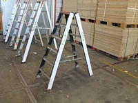 A -trap altrex 2 x 6 treden - afbeelding 1 van  2