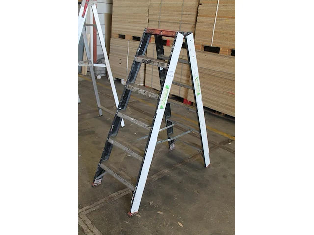A -trap altrex 2 x 6 treden - afbeelding 2 van  2