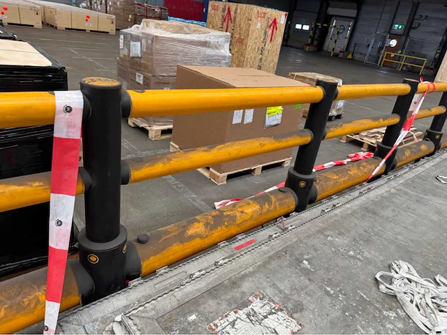 A-safe kunststof veiligheidshekwerk (84,50 mtr) - afbeelding 17 van  21