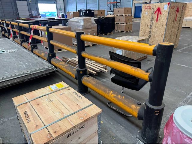 A-safe kunststof veiligheidshekwerk (84,50 mtr) - afbeelding 6 van  21