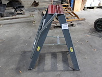 A-trap altrex fdo4 met 2x 4 treden. - afbeelding 1 van  3