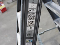 A-trap altrex fdo4 met 2x 4 treden. - afbeelding 3 van  3