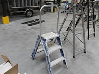 A-trap skyworks met 2x3 treden. - afbeelding 1 van  2