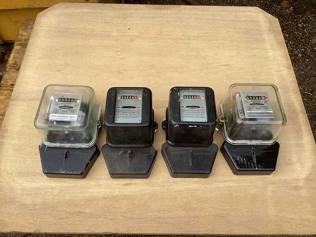 A von hagen kilowattuur meters (25x) - afbeelding 1 van  3