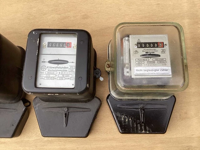 A von hagen kilowattuur meters (25x) - afbeelding 2 van  3