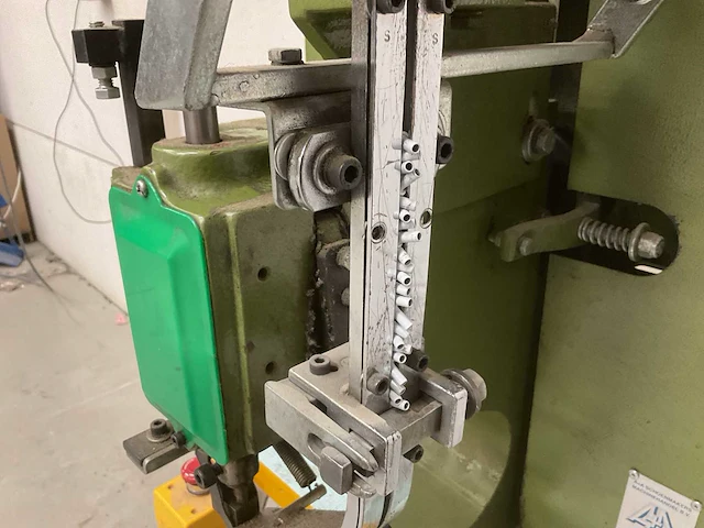 A+a schoenmakers verzamelhechtmachine - afbeelding 8 van  9