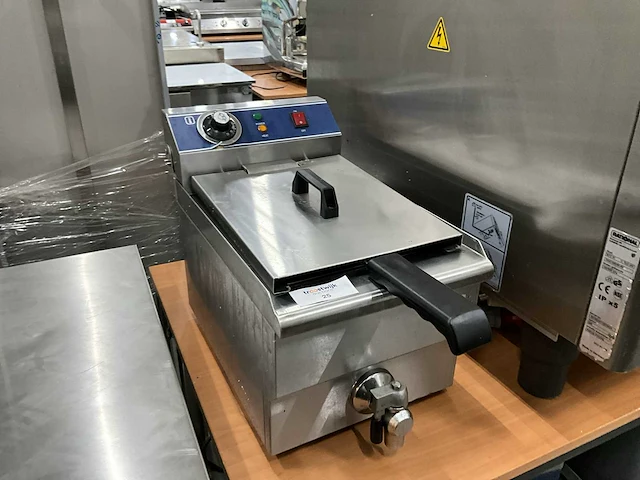 Aa115 friteuse - afbeelding 4 van  5