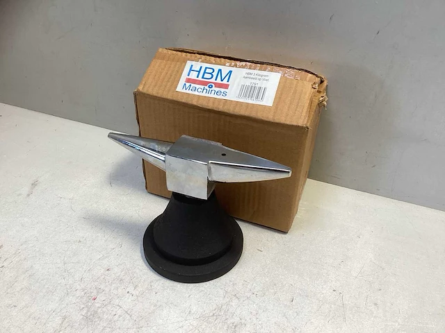 Aambeeld - 3kg - hbm - afbeelding 3 van  3