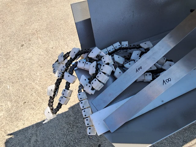 Aan-afvoerbaan t.b.v. flowpackmachine, bouwjaar 2019, ongebruikt - afbeelding 15 van  15