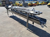 Aan-afvoerbaan t.b.v. flowpackmachine - afbeelding 13 van  15
