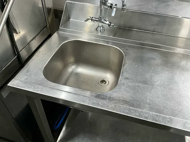Aan en afvoertafel - afbeelding 4 van  8