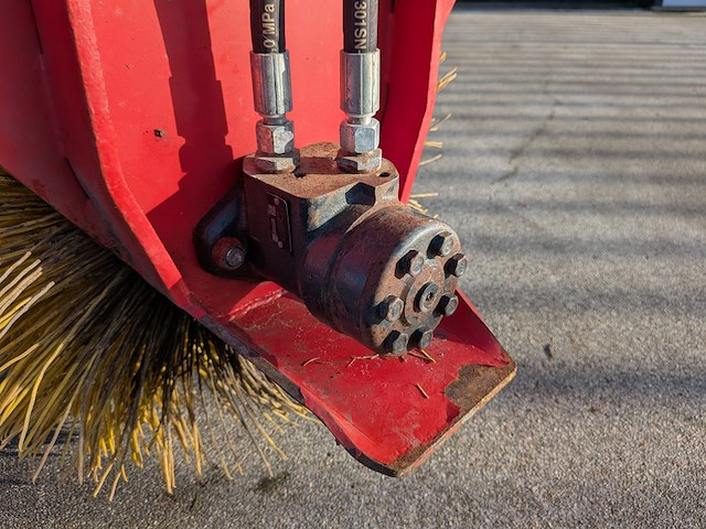 Aanbouw veegborstel - afbeelding 2 van  15